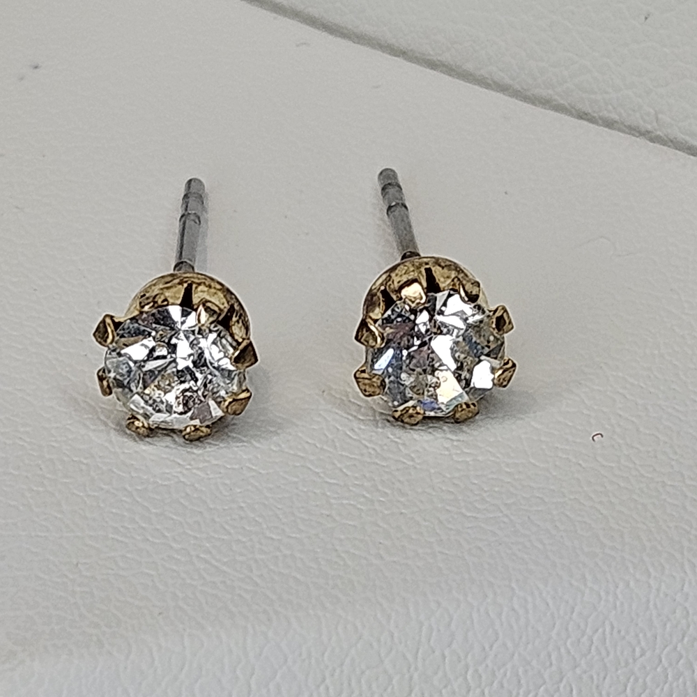CZ Studded Earrings, pierced, gold
